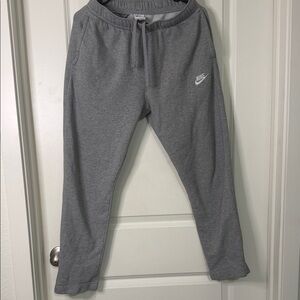 Nike Men's Heather Gray Joggers